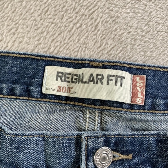 Vintage Levis 505 Jeans Mens 44x29 Blue Regular Fit Straight Denim Medium Wash - Picture 11 of 13